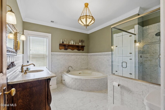 Building Photo - 69 Union Ave