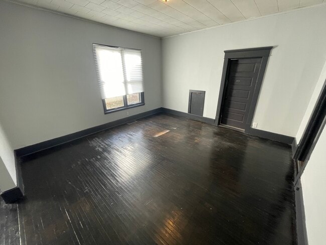 Building Photo - 6 Pennsylvania Ave