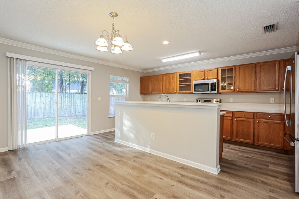 Building Photo - 12248 Pebble Point Dr W