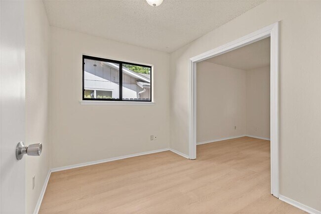 Building Photo - 11205 Amethyst Trail