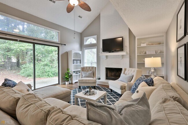 Building Photo - 503 Caxton Ct
