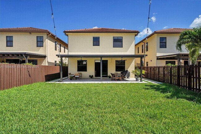 Building Photo - 10072 NW 87th Terrace