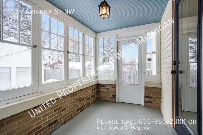 Building Photo - 1139 Arianna St NW