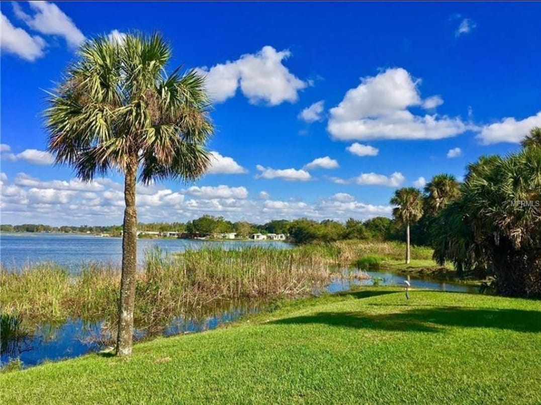 Building Photo - 1836 N Crystal Lake Dr