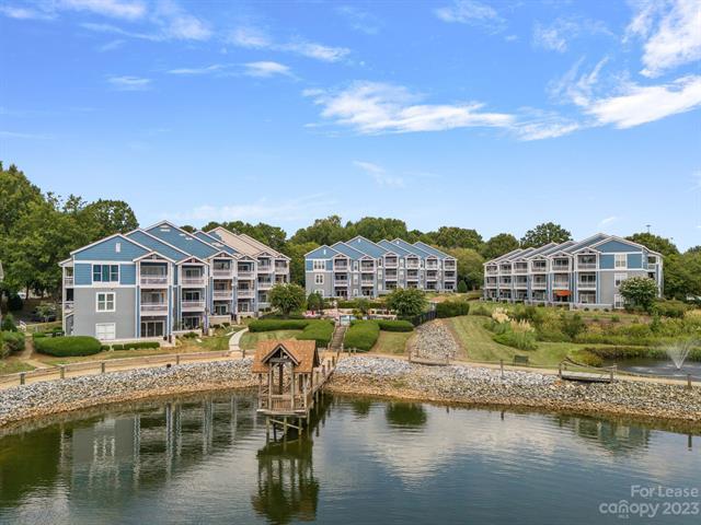 Building Photo - 1039 Southwest Dr