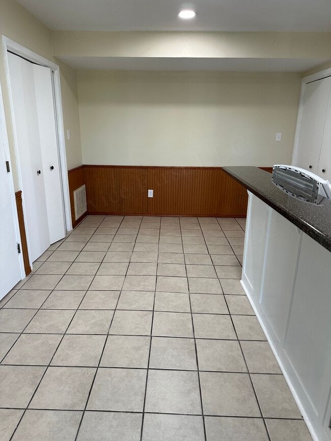 Building Photo - Wallen Bluff 4 Plex