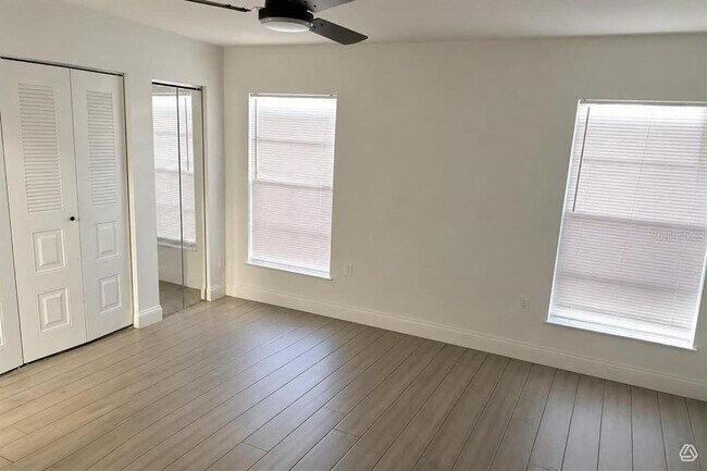 Building Photo - 10718 Windsor Pl