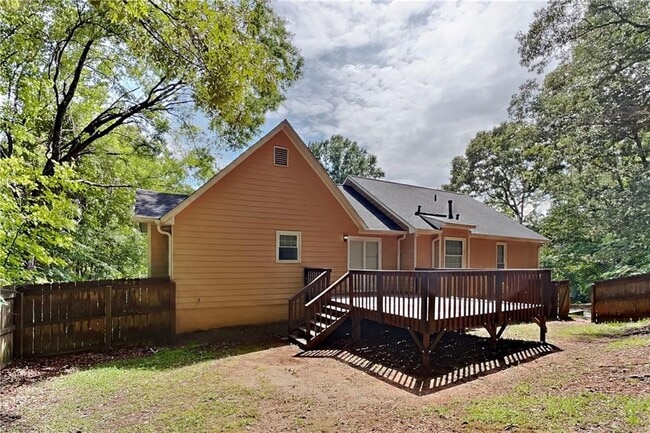 Building Photo - 3912 Sharpel Ln NW