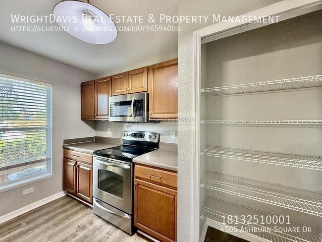 Building Photo - 4505 Ashburn Square Dr