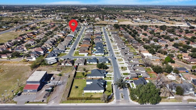 Building Photo - 4005 Water Lily Ave