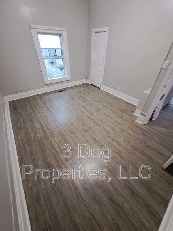 Building Photo - 412 N Hawthorne St