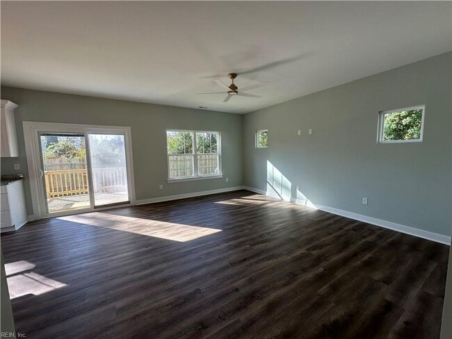 Building Photo - Stunning New Construction in Norview!