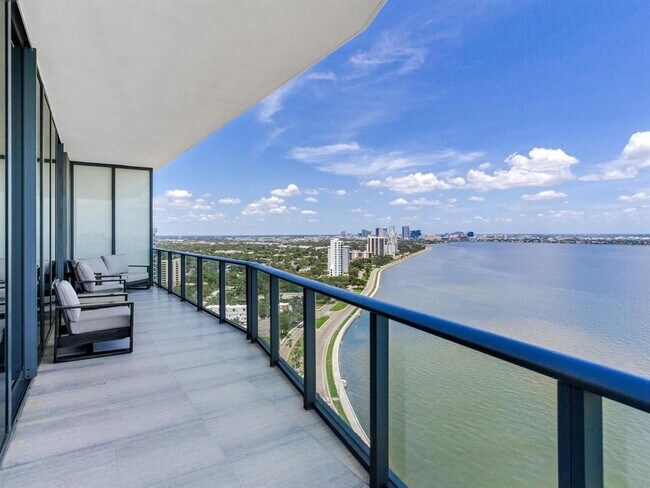 Building Photo - 3101 Bayshore Blvd