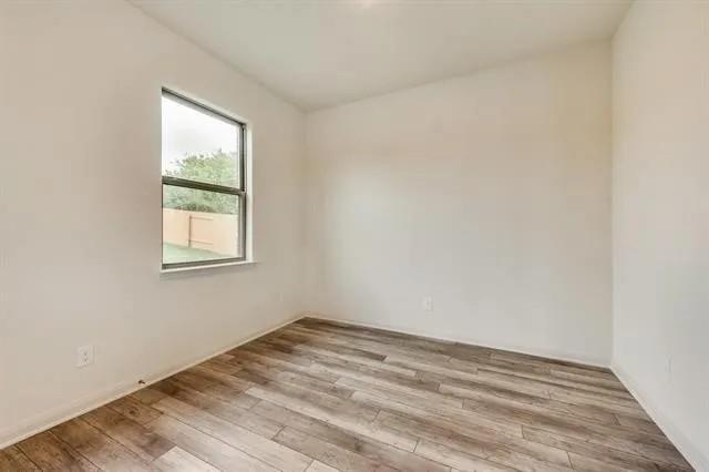 Building Photo - 2030 Belmont Dr