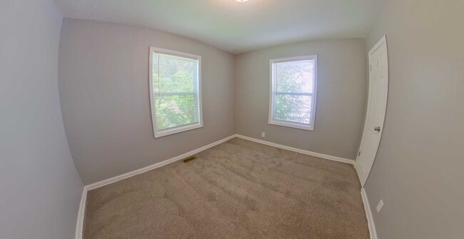 Building Photo - Close to Aggievile + Pet Friendly + Washer...