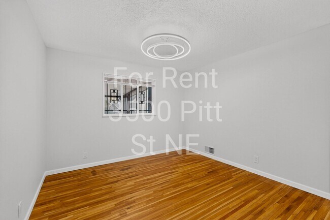 Building Photo - 3500 Pitt St NE