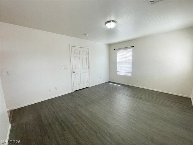 Building Photo - 1836 N Luna Alegre St