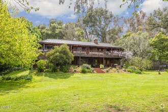 Building Photo - 4254 Chevy Chase Dr
