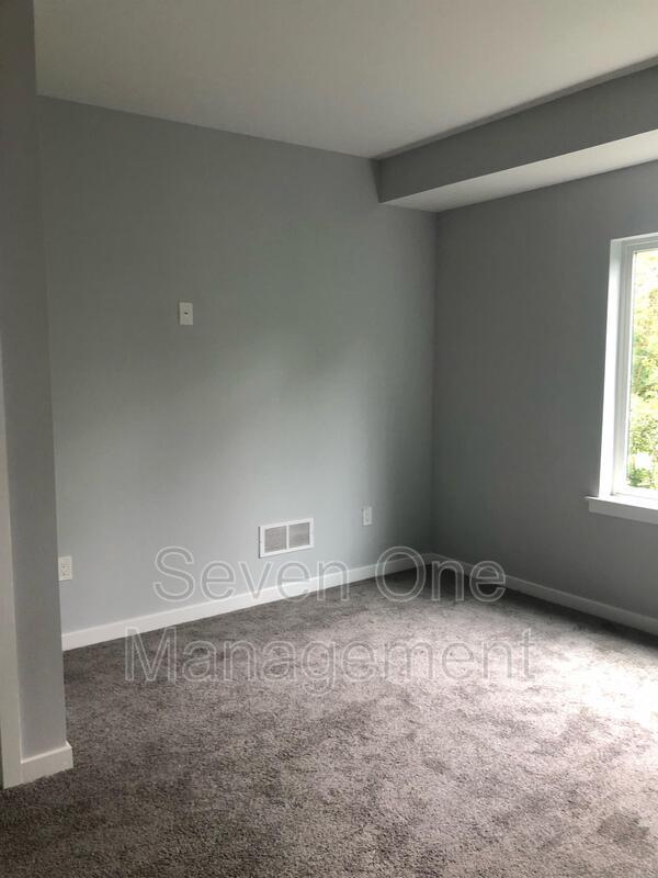 Building Photo - 3838 Pechin St