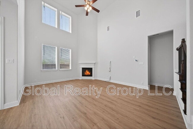 Building Photo - 6825 Hallie Lp