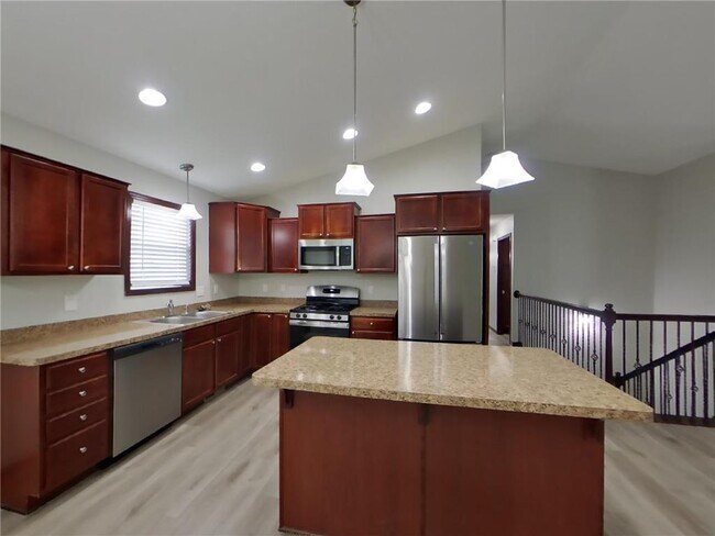 Building Photo - 24796 Superior Dr