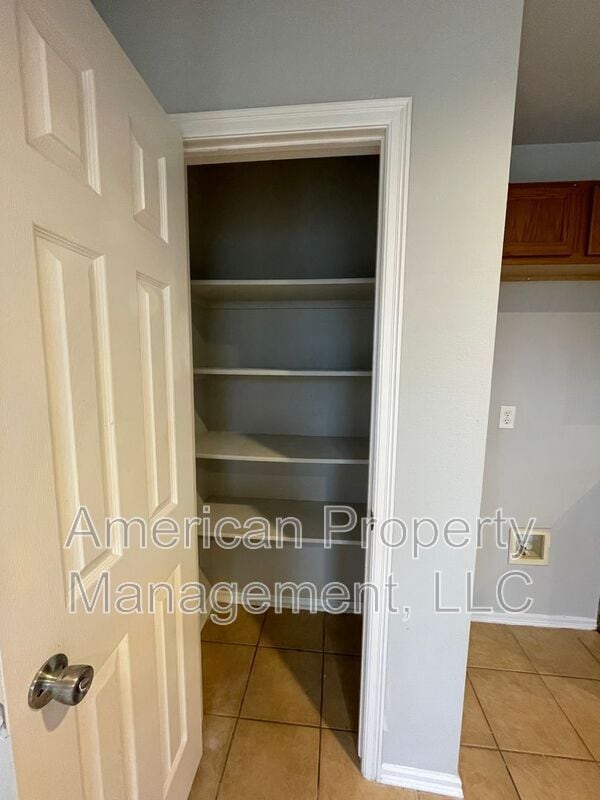 Building Photo - 11108 N 143rd E Ave