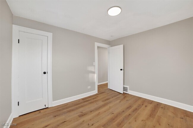 Building Photo - 8910 McCracken Rd