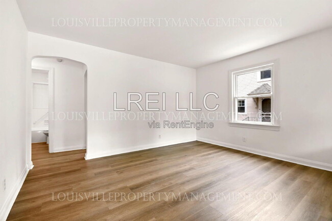 Building Photo - 959 McKinley Ave
