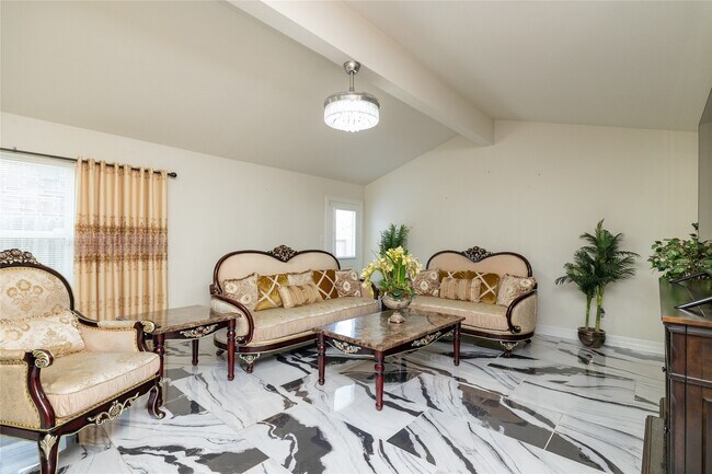 Building Photo - 22526 Threefold Ridge Dr