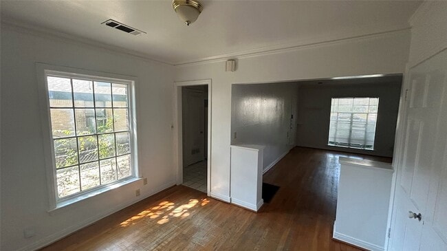 Building Photo - 6032 Marquita Ave