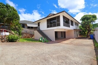 Building Photo - Two Story Home Diamond Head / Kapahulu