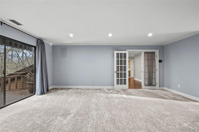 Building Photo - 1 Yale Dr