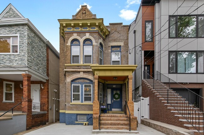 Building Photo - 114 Carlton Ave
