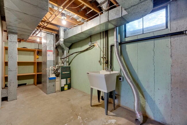 Building Photo - 3333 SE 167th Ave