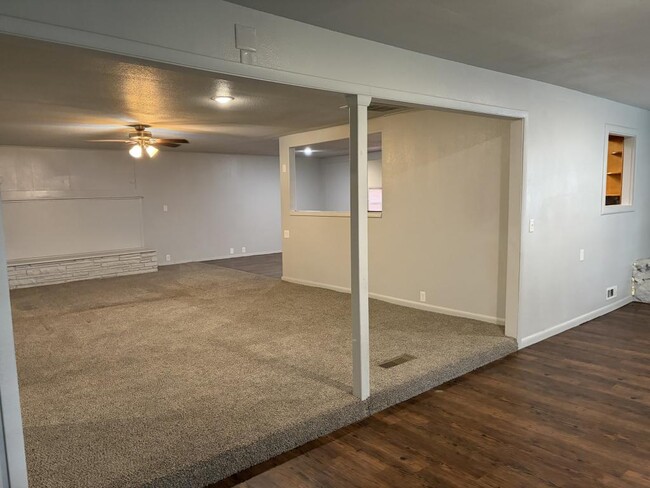 Building Photo - 17822 S Bryant Rd