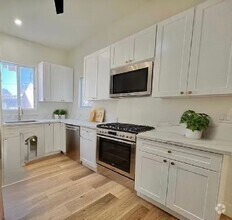 Building Photo - Beautiful Newly Remodeled HUGE 3 bedroom