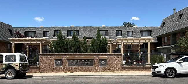 Building Photo - 1140 Walnut Ave