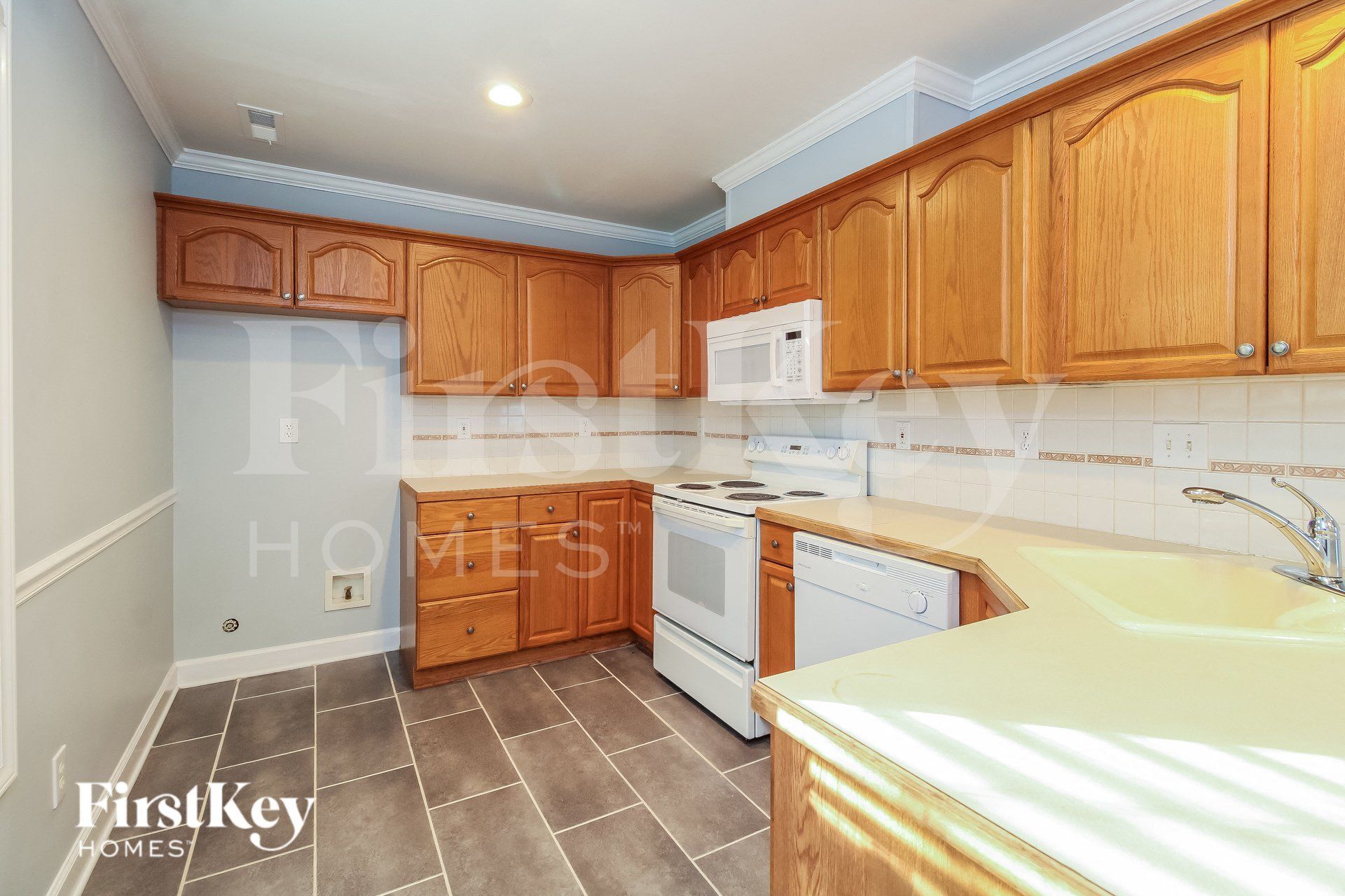 Building Photo - 3974 Leinbach Dr