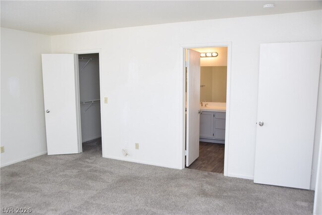 Building Photo - 1360 Pacific Terrace Dr