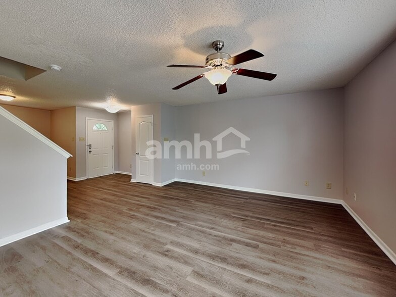 Building Photo - 1779 Feather Reed Ln
