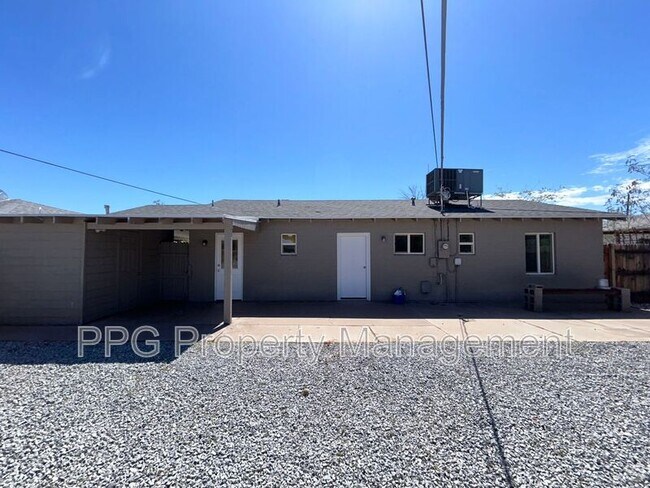 Building Photo - 2812 N 35th St