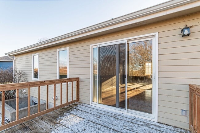 Building Photo - Please View 3D Virtual Walk-Through Before Scheduling a Showing