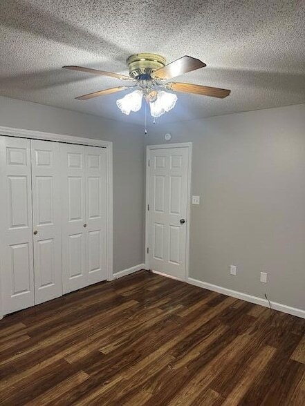 Building Photo - 1099 Old Chattanooga Pike SW