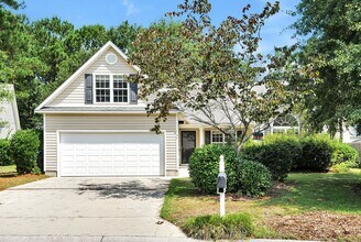 Building Photo - 104 Grasmere Ct