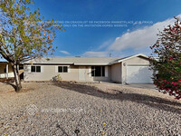 Building Photo - 31 S Sahuaro Dr