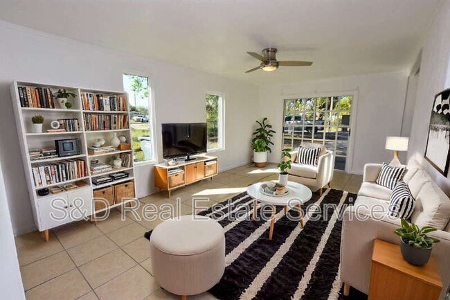 Building Photo - 105 Flamingo Dr