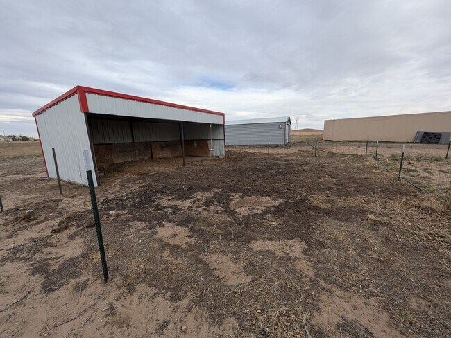 Building Photo - 15507 Co Rd 10