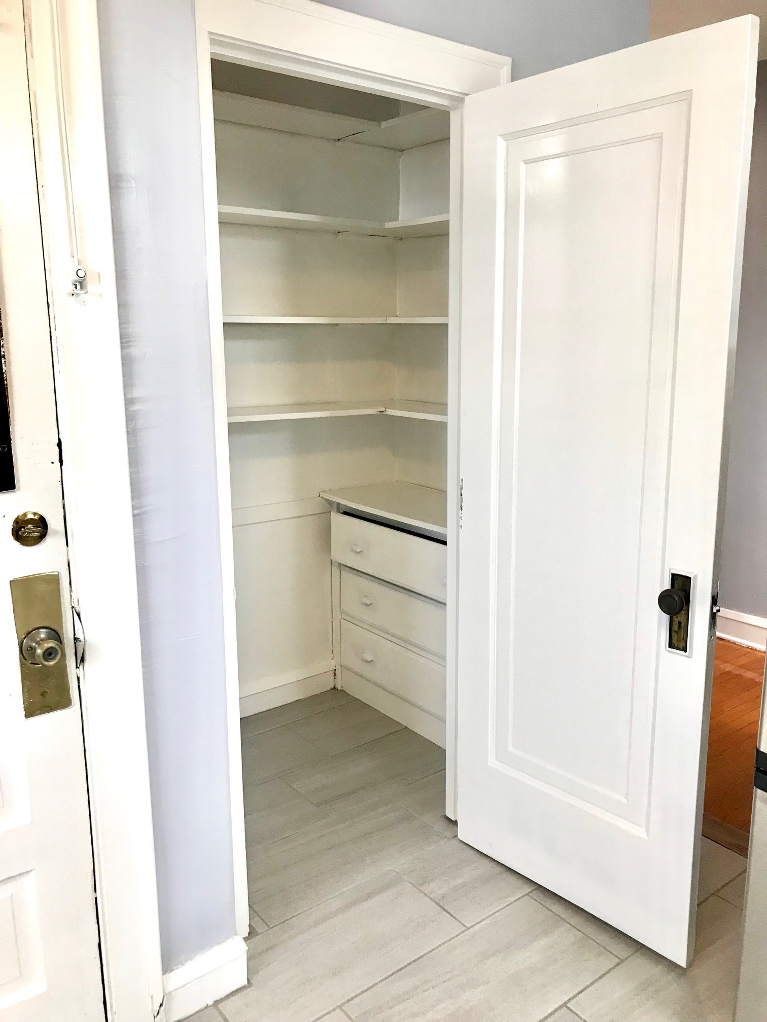 Building Photo - 3938 S Talman Ave