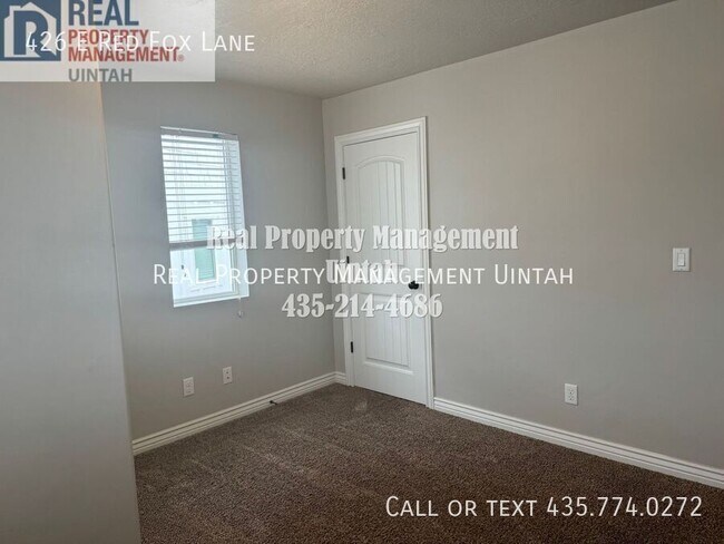 Building Photo - 426 Redfox Ln