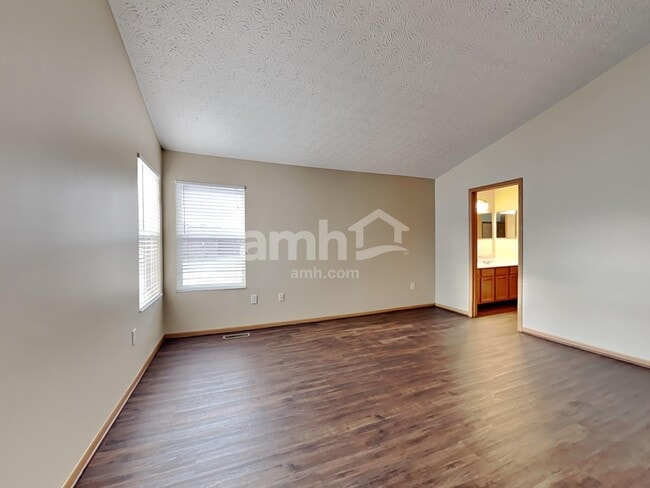 Building Photo - 5688 Battle Creek Way